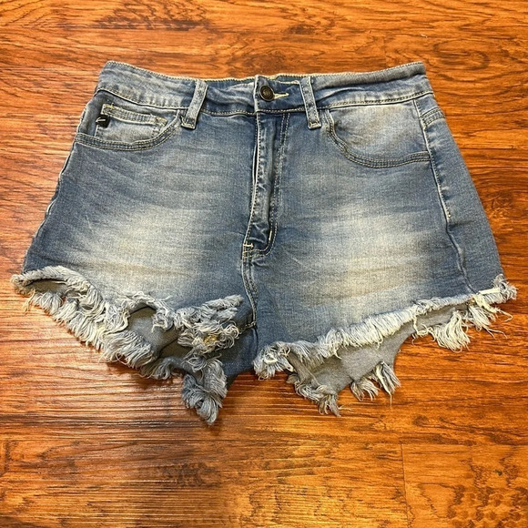 KanCan High Rise Distressed Denim Shorts Size 9 - Picture 1 of 10
